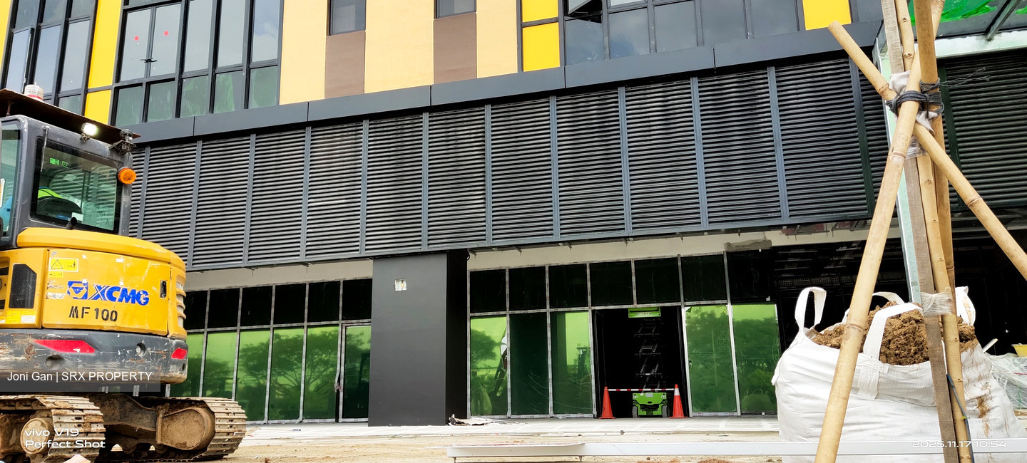 Stellar@tampines (D18), Factory #509761901